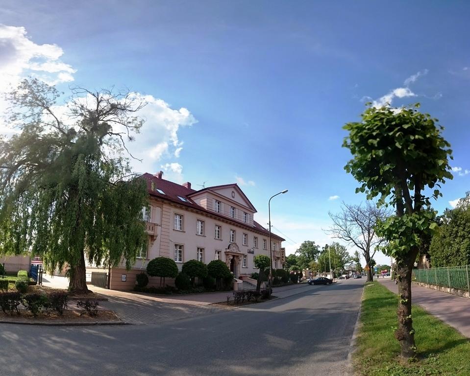 Hotel Libero Milicz Dış mekan fotoğraf